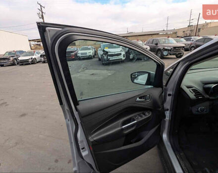 Сірий Форд Сі-Макс, об'ємом двигуна 2 л та пробігом 187 тис. км за 8500 $, фото 12 на Automoto.ua