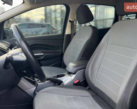 Сірий Форд Сі-Макс, об'ємом двигуна 2 л та пробігом 260 тис. км за 10800 $, фото 9 на Automoto.ua