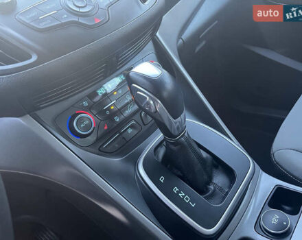 Сірий Форд Сі-Макс, об'ємом двигуна 2 л та пробігом 15 тис. км за 14500 $, фото 11 на Automoto.ua