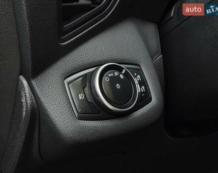 Сірий Форд Сі-Макс, об'ємом двигуна 2 л та пробігом 165 тис. км за 13500 $, фото 13 на Automoto.ua