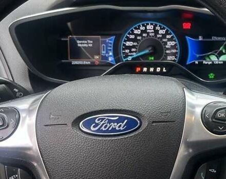 Сірий Форд Сі-Макс, об'ємом двигуна 2 л та пробігом 228 тис. км за 12500 $, фото 6 на Automoto.ua