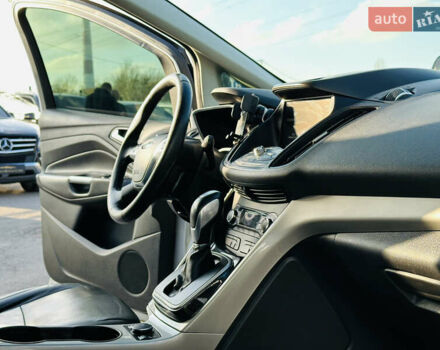 Сірий Форд Сі-Макс, об'ємом двигуна 2 л та пробігом 240 тис. км за 13400 $, фото 24 на Automoto.ua