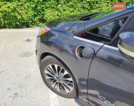 Серый Форд Си-Макс, объемом двигателя 2 л и пробегом 215 тыс. км за 15200 $, фото 44 на Automoto.ua