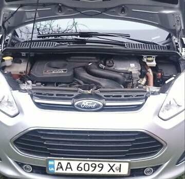 Сірий Форд Сі-Макс, об'ємом двигуна 2 л та пробігом 96 тис. км за 14200 $, фото 10 на Automoto.ua