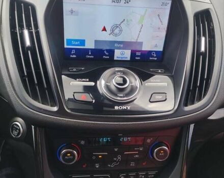 Серый Форд Си-Макс, объемом двигателя 2 л и пробегом 215 тыс. км за 15200 $, фото 36 на Automoto.ua