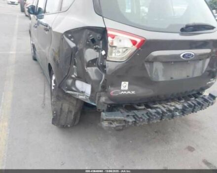 Серый Форд Си-Макс, объемом двигателя 2 л и пробегом 71 тыс. км за 2300 $, фото 5 на Automoto.ua