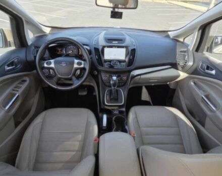 Серый Форд Си-Макс, объемом двигателя 2 л и пробегом 64 тыс. км за 4600 $, фото 6 на Automoto.ua