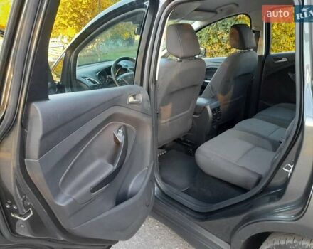 Серый Форд Си-Макс, объемом двигателя 1.5 л и пробегом 238 тыс. км за 11500 $, фото 6 на Automoto.ua