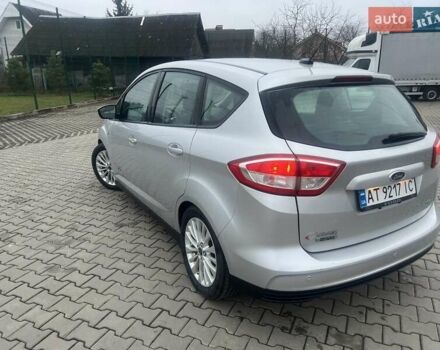 Серый Форд Си-Макс, объемом двигателя 0 л и пробегом 103 тыс. км за 13500 $, фото 3 на Automoto.ua