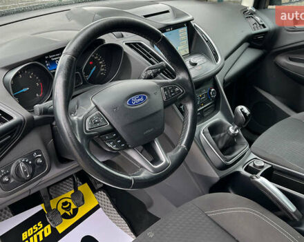 Серый Форд Си-Макс, объемом двигателя 1.5 л и пробегом 220 тыс. км за 8999 $, фото 6 на Automoto.ua