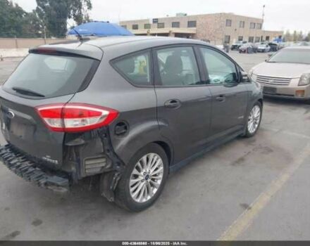 Серый Форд Си-Макс, объемом двигателя 2 л и пробегом 71 тыс. км за 2300 $, фото 3 на Automoto.ua