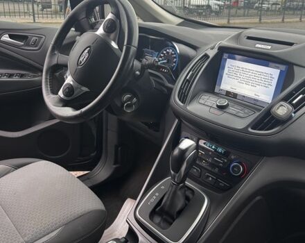 Сірий Форд Сі-Макс, об'ємом двигуна 0 л та пробігом 73 тис. км за 15000 $, фото 2 на Automoto.ua