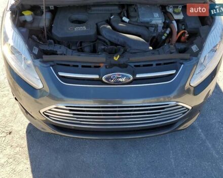 Серый Форд Си-Макс, объемом двигателя 0 л и пробегом 126 тыс. км за 1700 $, фото 1 на Automoto.ua