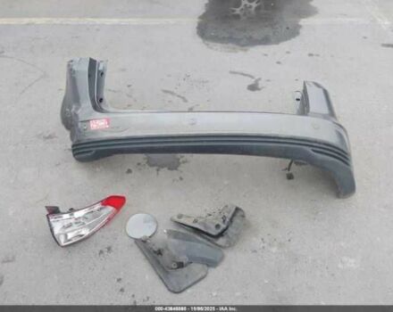 Серый Форд Си-Макс, объемом двигателя 2 л и пробегом 71 тыс. км за 2300 $, фото 10 на Automoto.ua