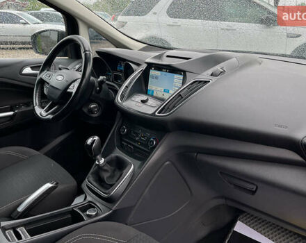 Серый Форд Си-Макс, объемом двигателя 1.5 л и пробегом 220 тыс. км за 8999 $, фото 15 на Automoto.ua