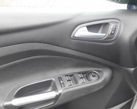 Серый Форд Си-Макс, объемом двигателя 1.5 л и пробегом 182 тыс. км за 13000 $, фото 23 на Automoto.ua