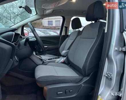 Сірий Форд Сі-Макс, об'ємом двигуна 0 л та пробігом 218 тис. км за 13290 $, фото 8 на Automoto.ua