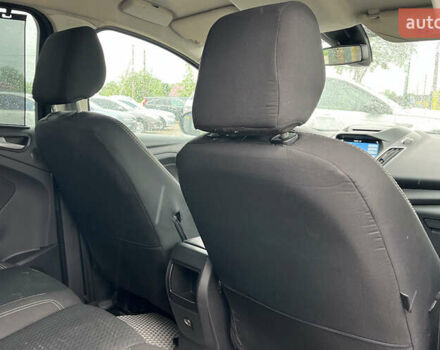 Серый Форд Си-Макс, объемом двигателя 1.5 л и пробегом 220 тыс. км за 8999 $, фото 20 на Automoto.ua