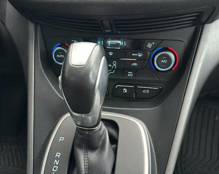 Сірий Форд Сі-Макс, об'ємом двигуна 2 л та пробігом 167 тис. км за 11500 $, фото 26 на Automoto.ua