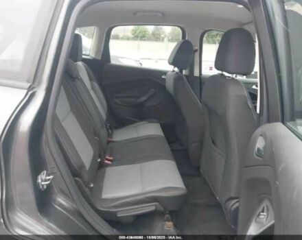 Серый Форд Си-Макс, объемом двигателя 2 л и пробегом 71 тыс. км за 2300 $, фото 7 на Automoto.ua