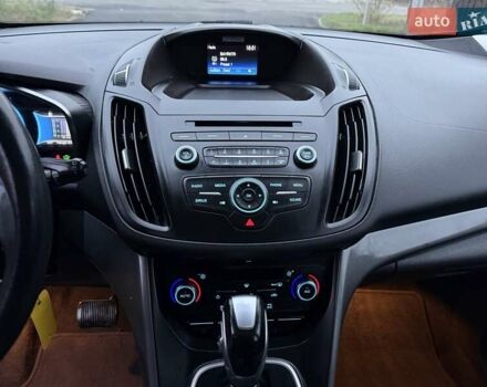 Серый Форд Си-Макс, объемом двигателя 2 л и пробегом 192 тыс. км за 12300 $, фото 18 на Automoto.ua