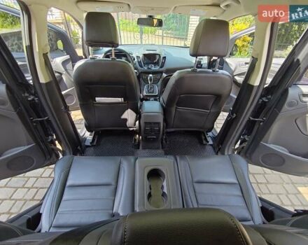 Серый Форд Си-Макс, объемом двигателя 2 л и пробегом 215 тыс. км за 15200 $, фото 54 на Automoto.ua