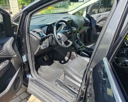 Серый Форд Си-Макс, объемом двигателя 2 л и пробегом 215 тыс. км за 15200 $, фото 56 на Automoto.ua