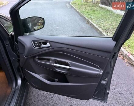 Серый Форд Си-Макс, объемом двигателя 2 л и пробегом 192 тыс. км за 12300 $, фото 27 на Automoto.ua