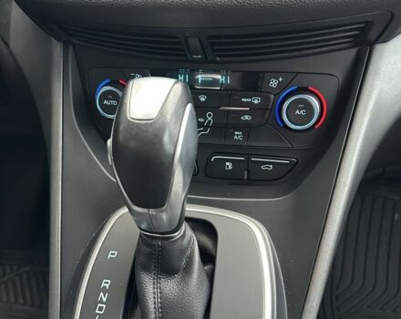 Сірий Форд Сі-Макс, об'ємом двигуна 2 л та пробігом 165 тис. км за 11500 $, фото 19 на Automoto.ua