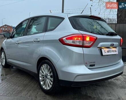 Сірий Форд Сі-Макс, об'ємом двигуна 0 л та пробігом 218 тис. км за 13290 $, фото 4 на Automoto.ua