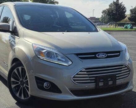 Серый Форд Си-Макс, объемом двигателя 2 л и пробегом 64 тыс. км за 4600 $, фото 1 на Automoto.ua