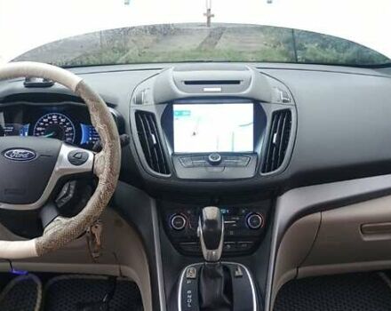 Сірий Форд Сі-Макс, об'ємом двигуна 2 л та пробігом 96 тис. км за 14200 $, фото 4 на Automoto.ua