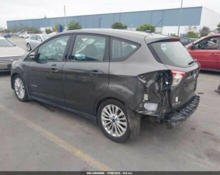 Серый Форд Си-Макс, объемом двигателя 2 л и пробегом 71 тыс. км за 2300 $, фото 2 на Automoto.ua