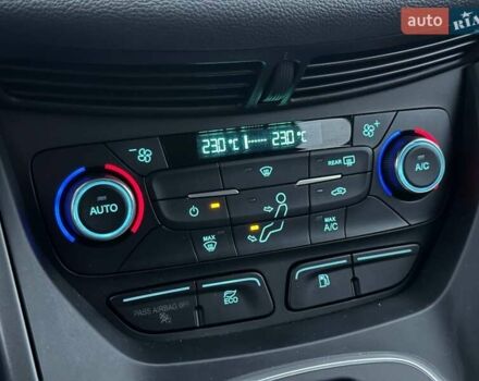 Сірий Форд Сі-Макс, об'ємом двигуна 0 л та пробігом 218 тис. км за 13290 $, фото 17 на Automoto.ua