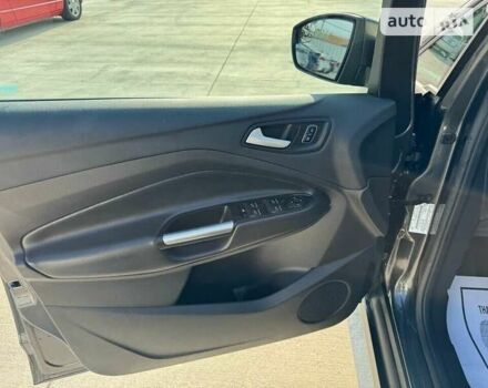 Форд Си-Макс 2017 в Львове на Automoto.ua Серый Форд Си-Макс, объемом двигателя 2 л и пробегом 119 тыс. км за 2200 $, фото 30 на Automoto.ua