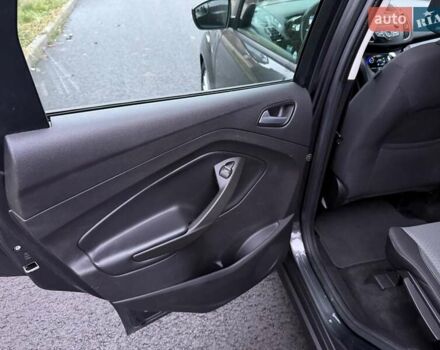 Серый Форд Си-Макс, объемом двигателя 2 л и пробегом 192 тыс. км за 12300 $, фото 23 на Automoto.ua