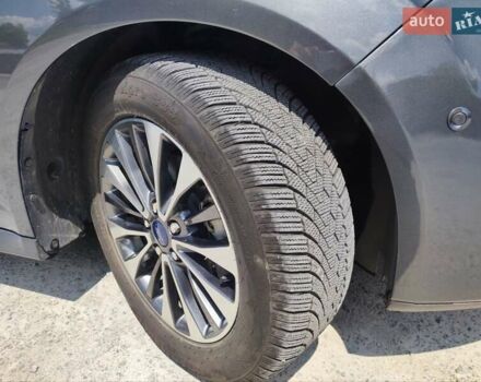 Серый Форд Си-Макс, объемом двигателя 2 л и пробегом 215 тыс. км за 15200 $, фото 100 на Automoto.ua