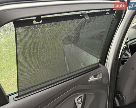 Сірий Форд Сі-Макс, об'ємом двигуна 2 л та пробігом 210 тис. км за 11900 $, фото 27 на Automoto.ua