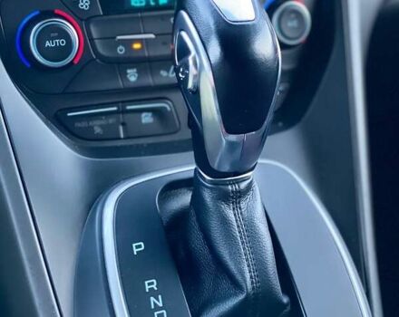 Серый Форд Си-Макс, объемом двигателя 2 л и пробегом 135 тыс. км за 9590 $, фото 31 на Automoto.ua