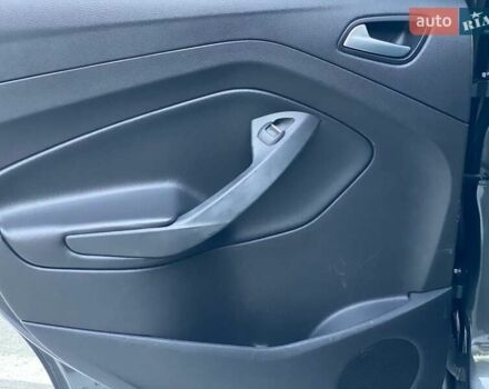 Серый Форд Си-Макс, объемом двигателя 2 л и пробегом 135 тыс. км за 9590 $, фото 33 на Automoto.ua
