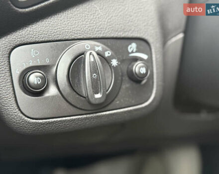 Сірий Форд Сі-Макс, об'ємом двигуна 2 л та пробігом 210 тис. км за 11900 $, фото 19 на Automoto.ua