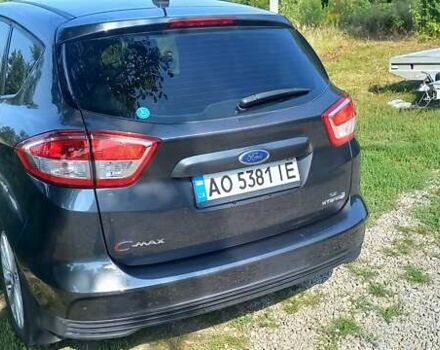 Серый Форд Си-Макс, объемом двигателя 2 л и пробегом 66 тыс. км за 13800 $, фото 3 на Automoto.ua