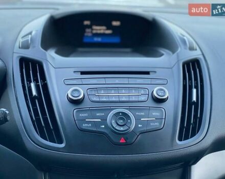 Серый Форд Си-Макс, объемом двигателя 2 л и пробегом 135 тыс. км за 9590 $, фото 28 на Automoto.ua