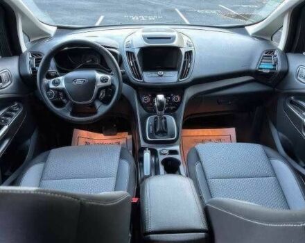 Серый Форд Си-Макс, объемом двигателя 2 л и пробегом 89 тыс. км за 3500 $, фото 4 на Automoto.ua