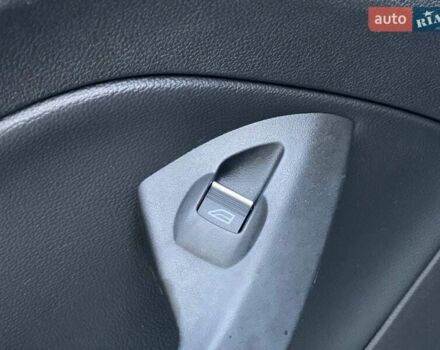 Серый Форд Си-Макс, объемом двигателя 2 л и пробегом 135 тыс. км за 9590 $, фото 36 на Automoto.ua