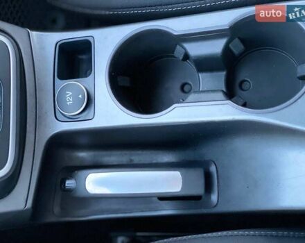 Серый Форд Си-Макс, объемом двигателя 2 л и пробегом 135 тыс. км за 9590 $, фото 32 на Automoto.ua