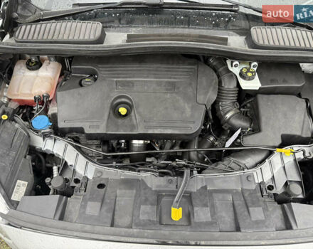 Сірий Форд Сі-Макс, об'ємом двигуна 2 л та пробігом 210 тис. км за 11900 $, фото 11 на Automoto.ua