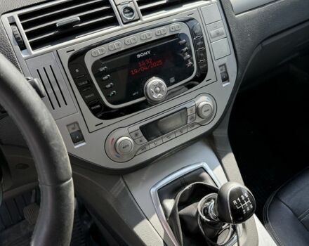 Сірий Форд Сі-Макс, об'ємом двигуна 2 л та пробігом 205 тис. км за 7500 $, фото 2 на Automoto.ua