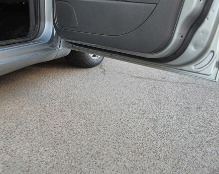 Серый Форд Си-Макс, объемом двигателя 2 л и пробегом 385 тыс. км за 5000 $, фото 12 на Automoto.ua