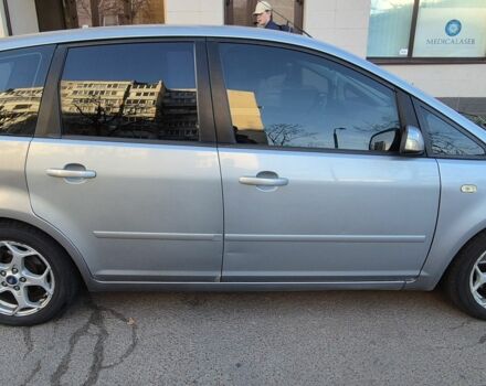 Серый Форд Си-Макс, объемом двигателя 2 л и пробегом 385 тыс. км за 5000 $, фото 3 на Automoto.ua